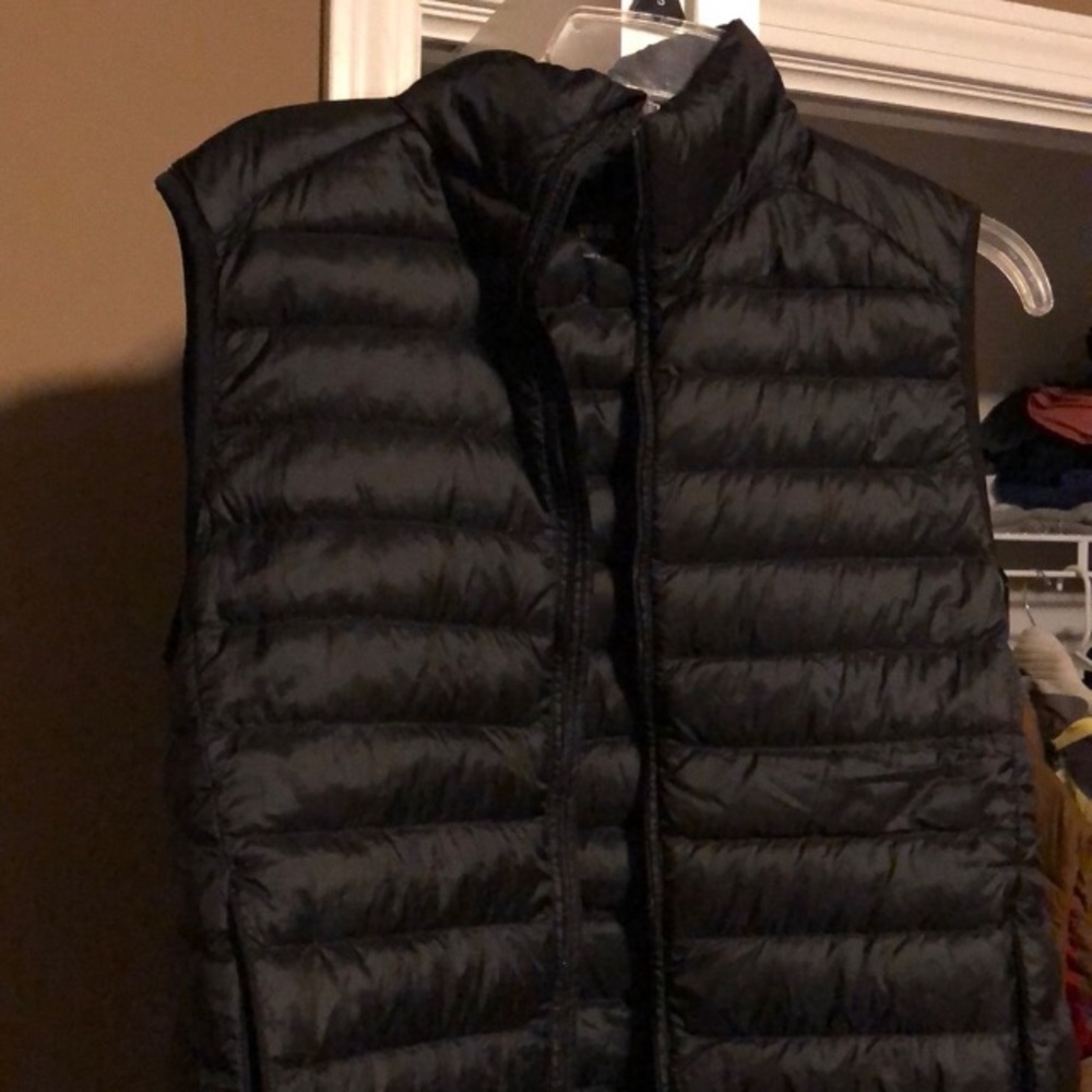 Black Uniqlo down vest
